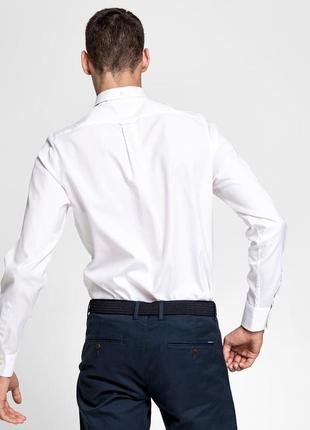 Сорочка gant men's pinpoint oxford slim fit shirt
оригінал3 фото