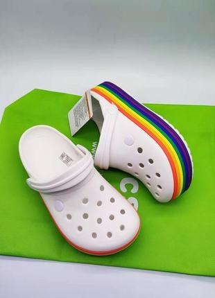 Крокс крокбенд радуга платформа crocs crocband platform rainbow clog10 фото