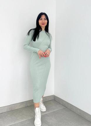 Сукня в рубчик міді