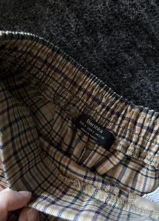 Брюки в клітинку бежеві bershka6 фото