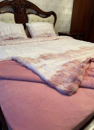 Новинка комплект велюрового постельного белья, стильная, качественная и теплая4 фото