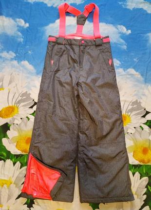 Серые,зимние,фирменные брюки,полукомбинезон для девочки 9-10 лет- y.f.k