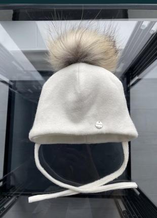 Шапочка з помпоном,зимня шапка,зимова шапочка