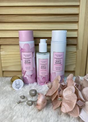 Кондиціонер victoria's secret soft shine pomegranate & lotus гранат та лотос вікторія сікрет5 фото