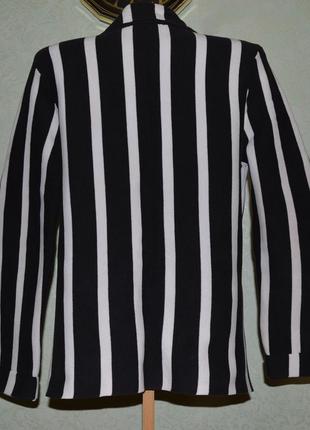 Жакет пиджак плотный трикотаж в вертикальную черно-белую актуальную полоску, public, 423 фото