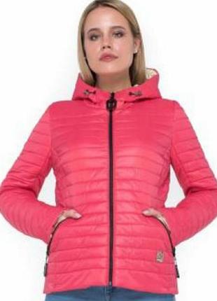 Куртка,ветровка,размер л,качество люкс.