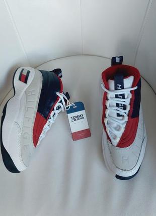 Кожаные кроссовки tommy hilfiger4 фото