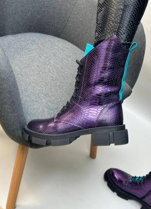 Эксклюзивные ботинки из натуральной кожи фиолет рептилия и замши4 фото