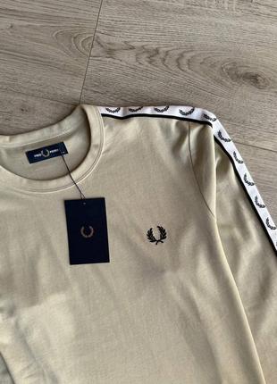 Лонгслів fred perry 2