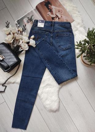 Базовые джинсы zara, рваный низ, 36р оригинал, испания8 фото