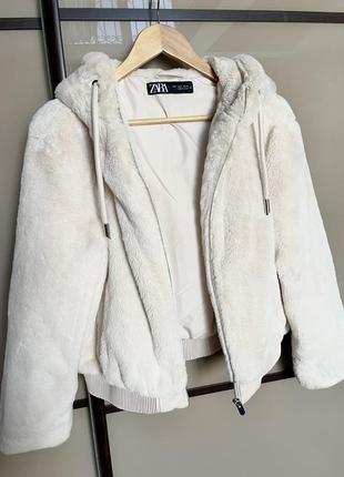 Шубка зі штучного хутра zara, оригінал.