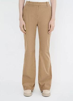 Трендові вельветові брюки кольору кемел
