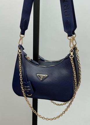 Женская сумка  prada re-edition 2005 blue saffiano leather bag эко кожа