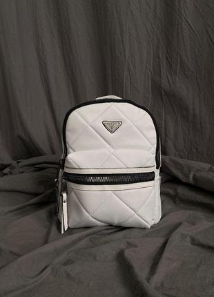 Жіночий рюкзак   prada backpack white4 фото