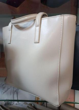Классическая вместительная женская сумка каркасная большая качественная в стиле "tote bag"  цвет беж тауп8 фото