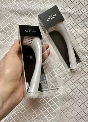 Щітка для очищення обличчя kiko milano cleansing brush