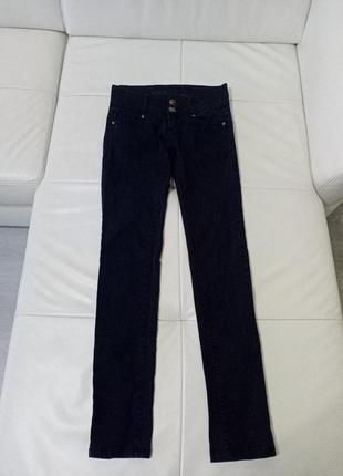Узкие джинсы слим р. 158-164, xs. тянутся, состояние новых7 фото