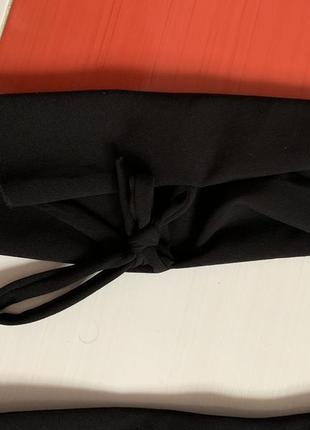 Бомбезное чёрное платье zara с завязками на рукавах9 фото