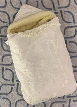 Конверт ковдра на виписку для малюка тепла молочна2 фото