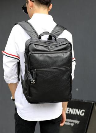 Большой мужской рюкзак для ноутбука из экокожи5 фото