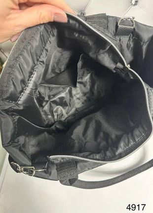 Велика жіноча сумка тканинна плащівка стьобана чорна7 фото