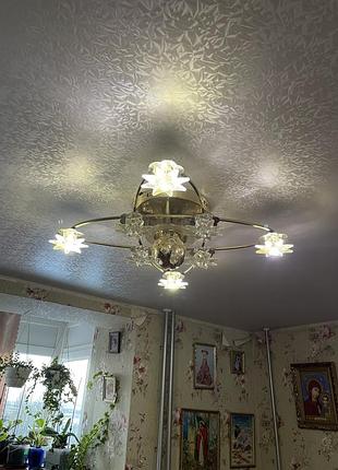 Люстра,світильник 4