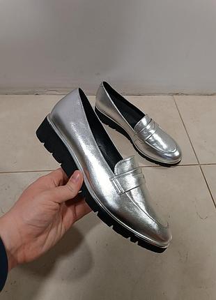 Серебристые лоферы gerry weber оригинал