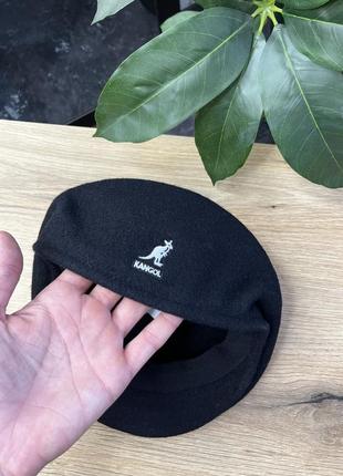 Берет kangol black