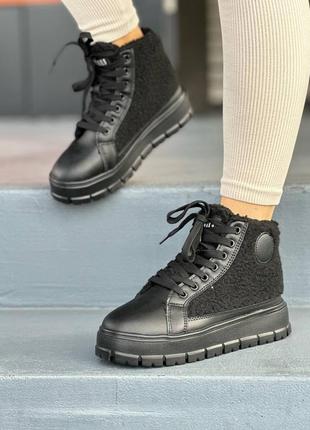 Женские кроссовки ботинки зимние тёплые топ качества10 фото