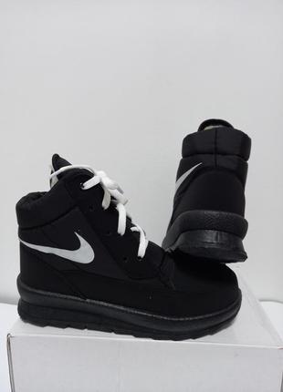 Зимние женские кроссовки черные, дутики, теплые ботинки женские на шнурках черные4 фото