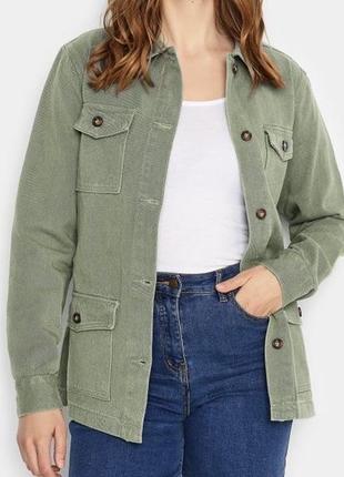 Красивый пиджак