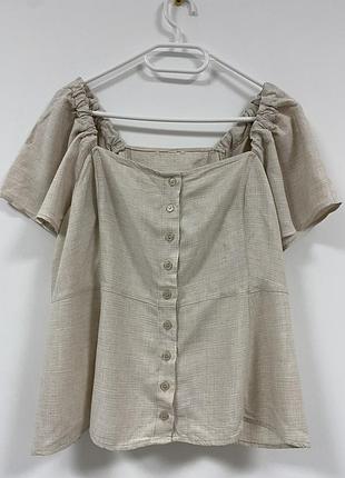 Красива блуза кольору вівсянки