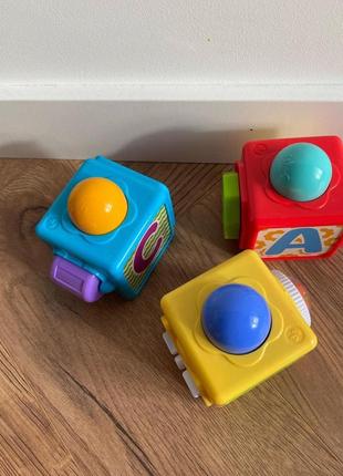 Бізі-кубики від fisher price в ідеальному стані