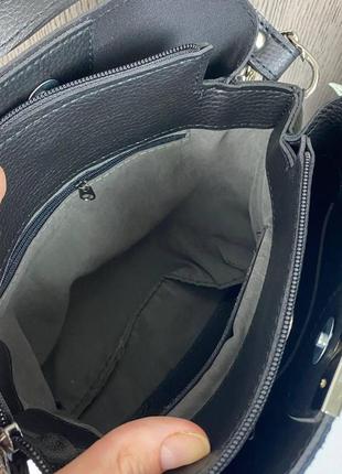 Замшевая женская сумка черная через плечо под рептилию, небольшая женская сумочка змеиная натуральная замша9 фото