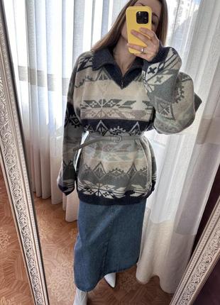 Вінтажний обʼємний вовняний светр з боискавкою4 фото