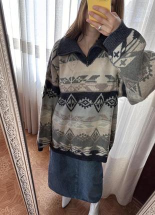 Вінтажний обʼємний вовняний светр з боискавкою6 фото