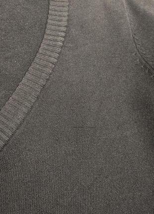 Короткий пуловер, приталенная кофточка с глубоким декольте, тонкий свитер7 фото