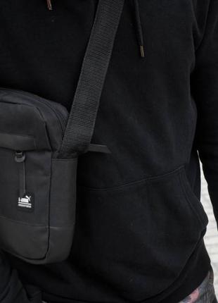 Мужская сумка мессенджер puma черная тканевая барсетка пума барыжка планшетка через плечо6 фото