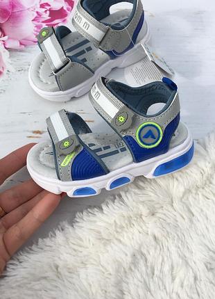 Босоножки на мальчика том.м