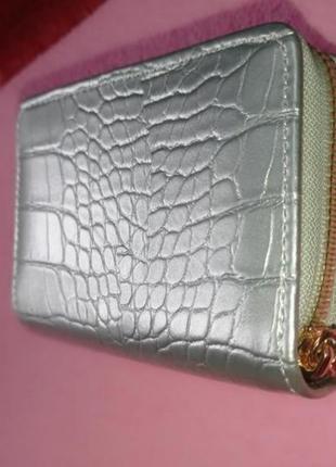 Жіночий гаманець срібного кольору, новий2 фото