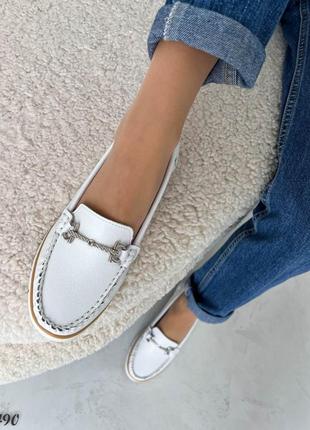 Женские кожаные мокасины