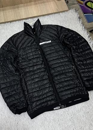 Оригинальный женский пуховик куртка adidas terrex