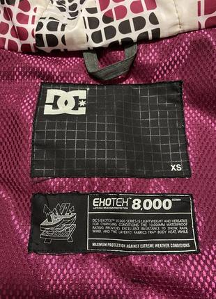 Куртка зимняя женская для сноуборда dc`s exotex 8000 от dc shoes2 фото