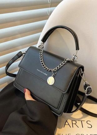 Женская классическая сумка 10210 кросс-боди на ремешке через плечо черная1 фото
