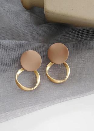 Стильні сережки коричневі + золото3 фото