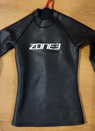 Футболка"zone3"для плавання s,xs