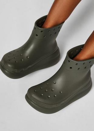 Жіночі чоботи crocs crush boot, 100% оригінал8 фото