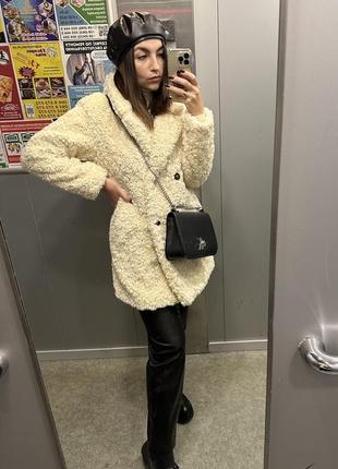 Искусственная шуба тедди от zara
