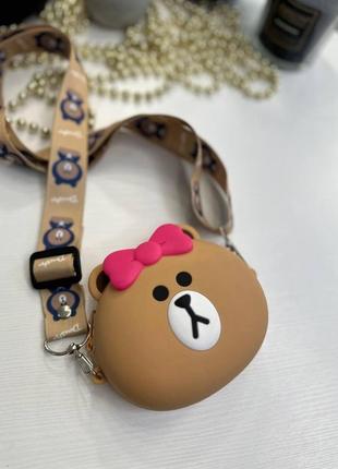 Сумочка для дівчинки силіконова ведмедик з малиновим бантом бежева 27621 155, бежевый