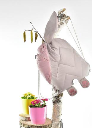 Рюкзак зайка - игрушка и практичный рюкзачок для детей тм papaella 32х37 см св.серый/пудра4 фото